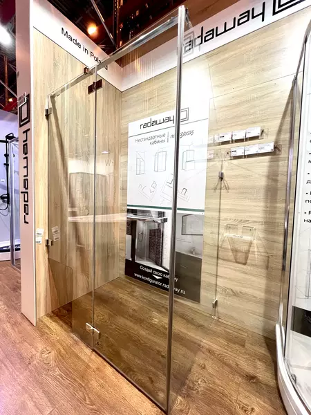 Душевая кабина Euphoria KDJ Door 100/L 1000*2000 хром/прозрачное/8mm 383040-01L · Euphoria, Radaway, 383040-01L
Душевая кабина Euphoria KDJ Door 100/L 1000*2000 хром/прозрачное/8mm 383040-01L · Euphoria, Radaway, 383040-01L