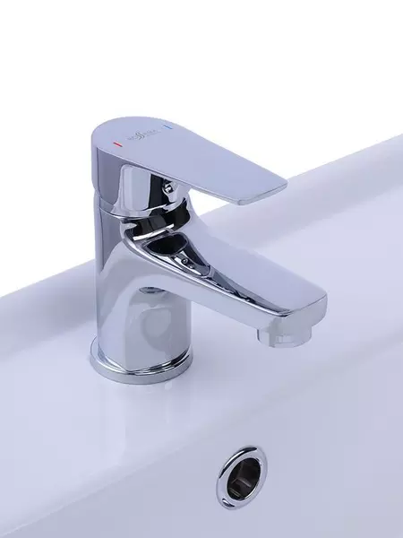 

Смеситель для раковины «Rossinka» S35-11 хром