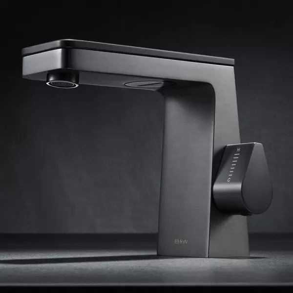

Смеситель для раковины «Black & White» Universe U7750GM тёмно-серый