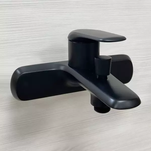

Смеситель для ванны «Comforty» FE074E-CMT чёрный матовый