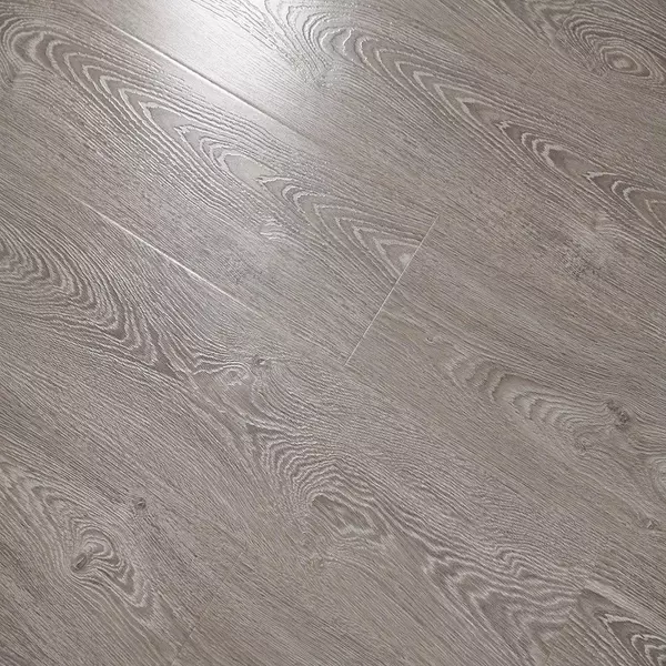 

Ламинат «Wood Style» Magic Wide Дуб Чилоэ 121,5х23,8 70548 34 класс серо-коричневый