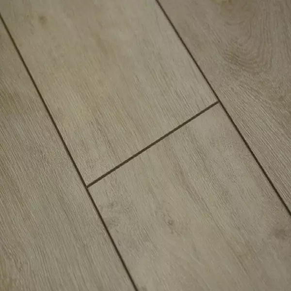 

Ламинат «Wood Style» Solid Дуб Туф 138,2х19,5 WSD04 33 класс светло-бежевый