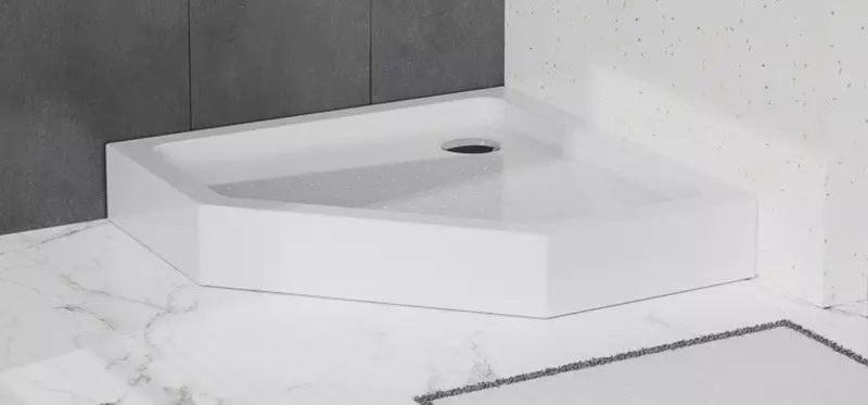 Душевой поддон Belbagno TRAY-BB-P-90-15-W низкий акриловый многоугольный с сифоном белый 16600₽